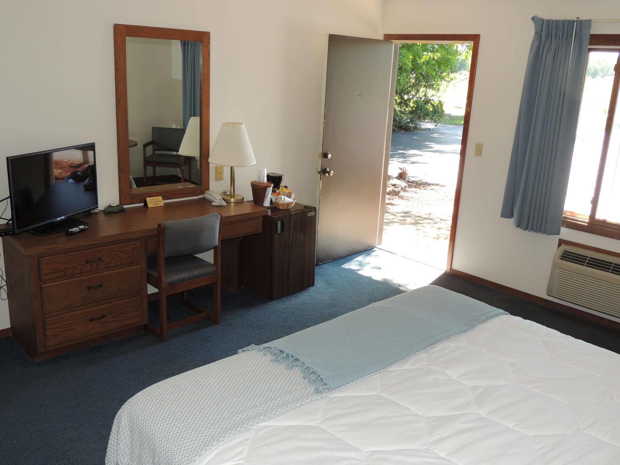 Sister Bay Inn Екстер'єр фото