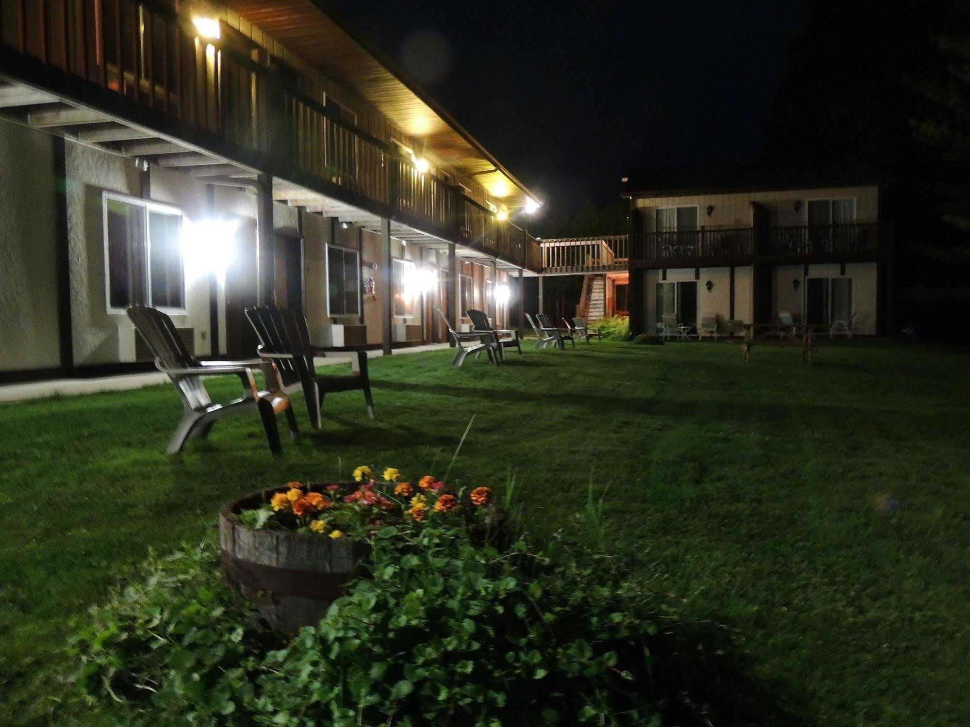 Sister Bay Inn Екстер'єр фото